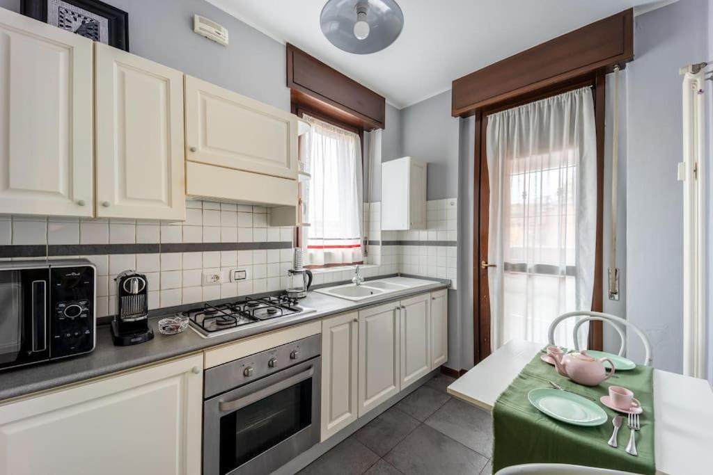 Navigli-Duomo Big House With Free Parking • Top! Apartment Milan Luaran gambar